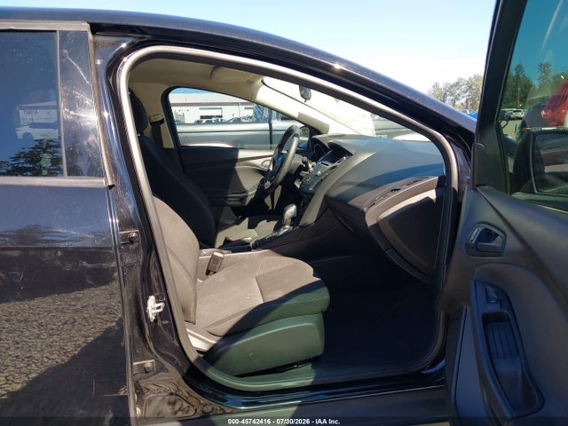 Ford FOCUS S 2016 1FADP3E27GL254974 Image 17