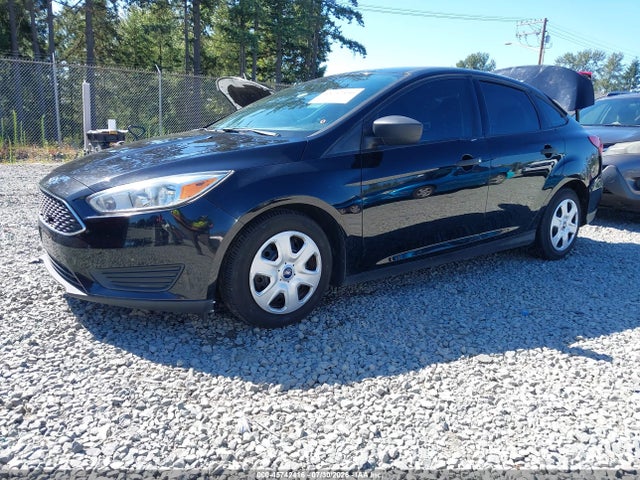 Ford FOCUS S 2016 1FADP3E27GL254974 Image 2