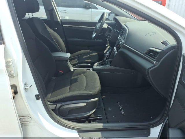 5NPD74LF1LH608864 Hyundai ELANTRA SE