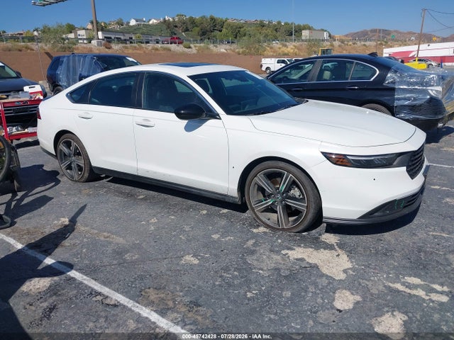 1HGCY2F53RA016173 Honda Accord Hybrid Sport