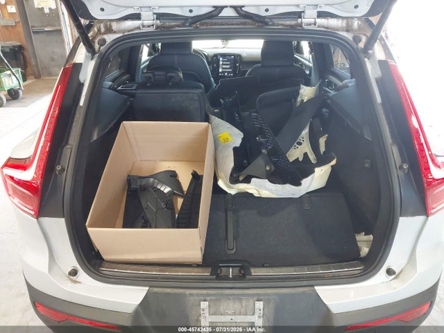 2020 Volvo Xc40 T5 R-design მანქანა იყიდება აუქციონზე, vin: YV4162UM4L2348871, აუქციონის ნომერი: 45742435