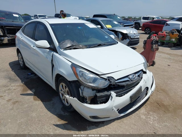 Aukcja sprzedaży 2014 Hyundai Accent Gls, vin: KMHCT4AE3EU749764, numer aukcji: 45742437