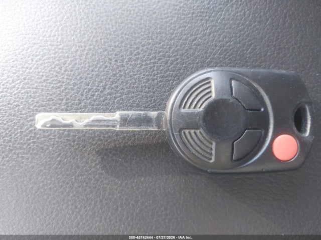 1FMCU0GX0EUB23765 Ford ESCAPE SE