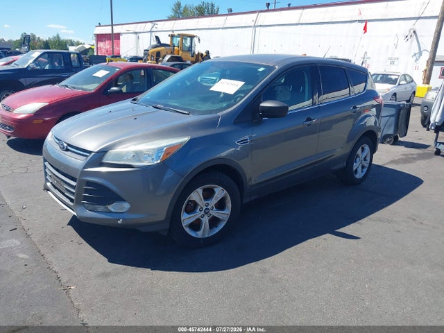 1FMCU0GX0EUB23765 Ford ESCAPE SE