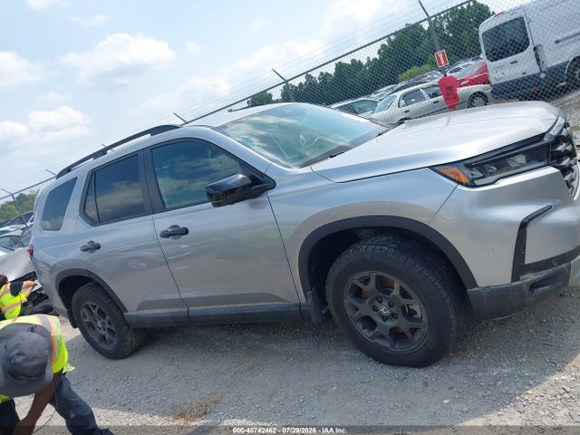 Продажа на аукционе авто 2025 Honda Pilot Trailsport, vin: 5FNYG1H66SB088747, номер лота: 45742462