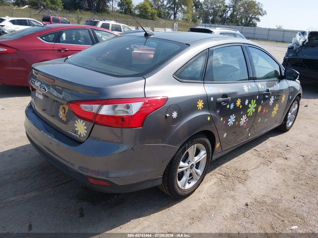 Ford FOCUS SE 2014 1FADP3F20EL459855 Image 4