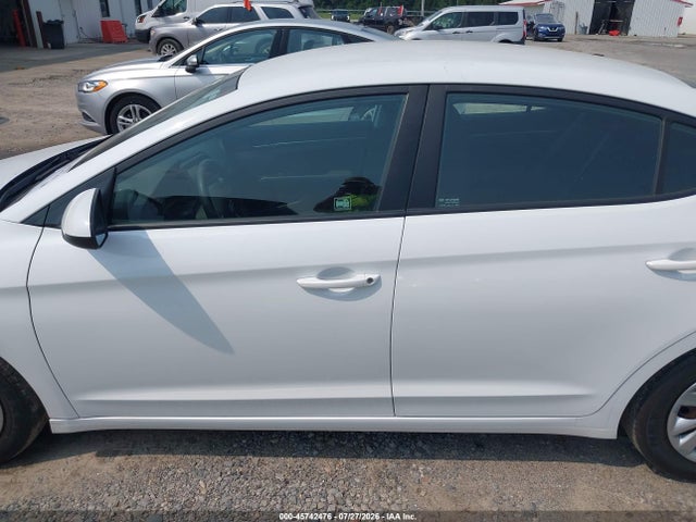 Hyundai ELANTRA SE 2020 5NPD74LF0LH613781 Image 14