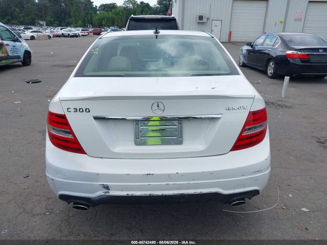 Продажа на аукционе авто 2013 Mercedes-benz C 300 Sport 4matic, vin: WDDGF8ABXDA867245, номер лота: 45742490