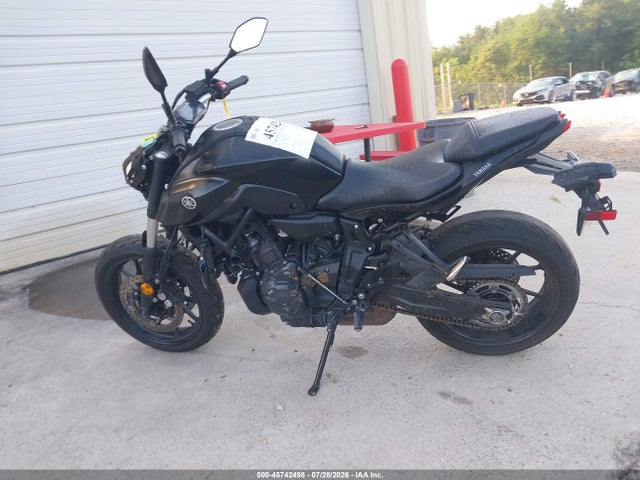 45742498 :رقم المزاد ، JYARM32E4NA004197 vin ، 2022 Yamaha Mt07 مزاد بيع