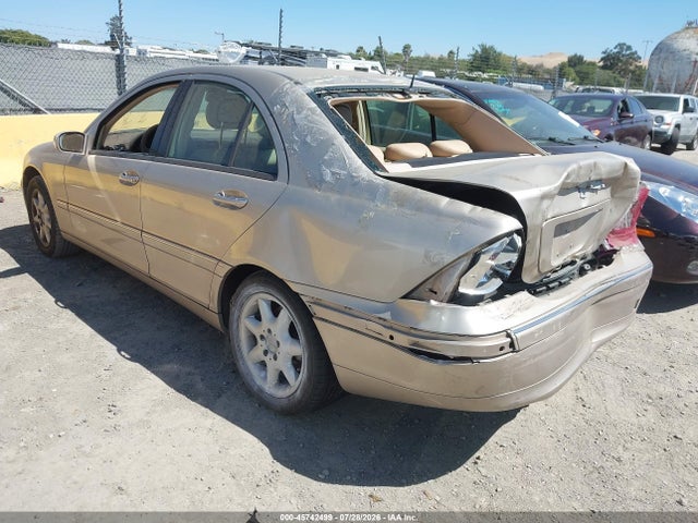 45742499 :رقم المزاد ، WDBRF64J21F072990 vin ، 2001 Mercedes-benz C 320 مزاد بيع