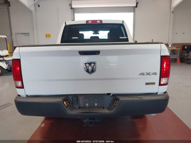Aukcja sprzedaży 2018 Ram 1500 Tradesman  4x4 5'7 Box, vin: 1C6RR7KG3JS144171, numer aukcji: 45742523