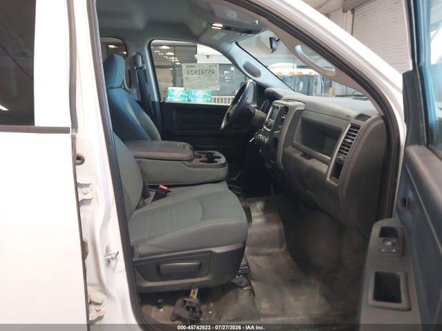 Aukcja sprzedaży 2018 Ram 1500 Tradesman  4x4 5'7 Box, vin: 1C6RR7KG3JS144171, numer aukcji: 45742523