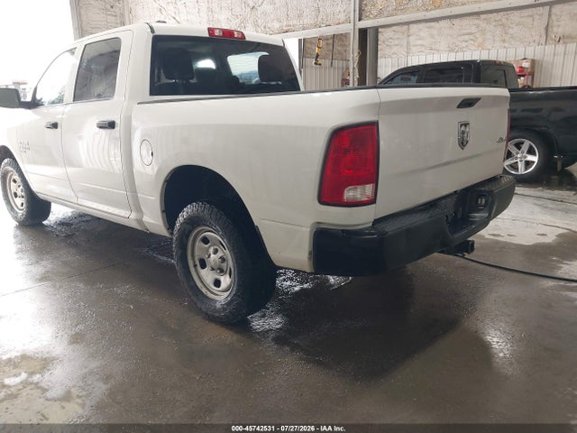 2021 Ram 1500 Classic Tradesman  4x4 5'7 Box მანქანა იყიდება აუქციონზე, vin: 1C6RR7KG3MS564534, აუქციონის ნომერი: 45742531