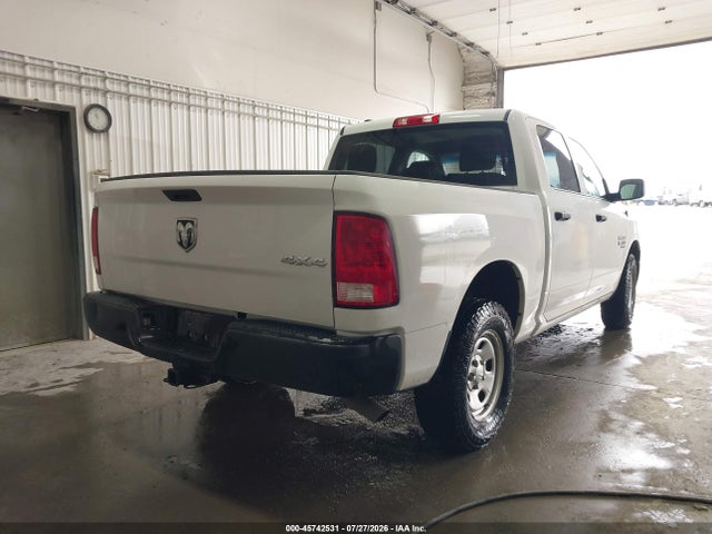 45742531 :رقم المزاد ، 1C6RR7KG3MS564534 vin ، 2021 Ram 1500 Classic Tradesman  4x4 5'7 Box مزاد بيع