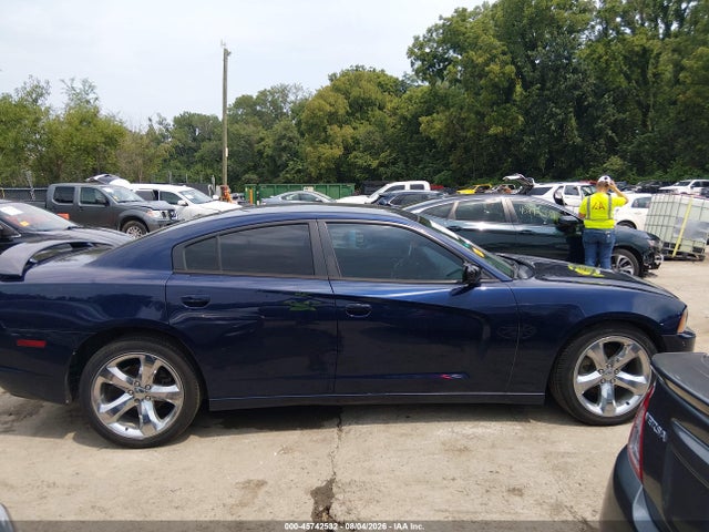 Продажа на аукционе авто 2013 Dodge Charger Sxt, vin: 2C3CDXHG5DH738295, номер лота: 45742532