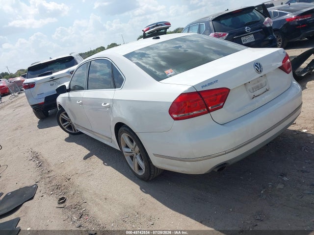 Auction sale of the 2013 Volkswagen Passat 2.5l Sel, vin: 1VWCH7A33DC021529, lot number: 45742534