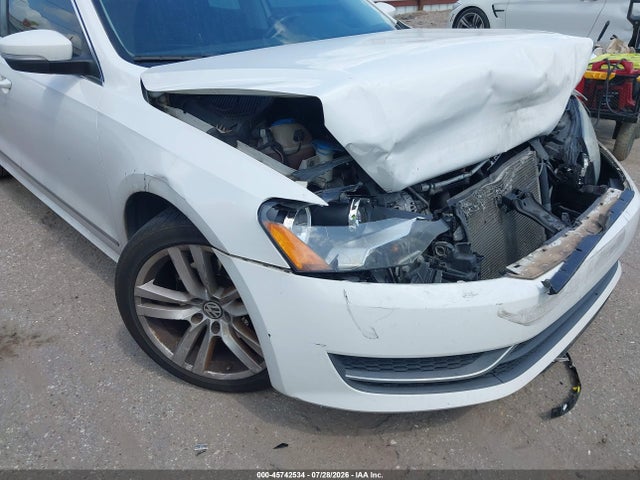 Auction sale of the 2013 Volkswagen Passat 2.5l Sel, vin: 1VWCH7A33DC021529, lot number: 45742534