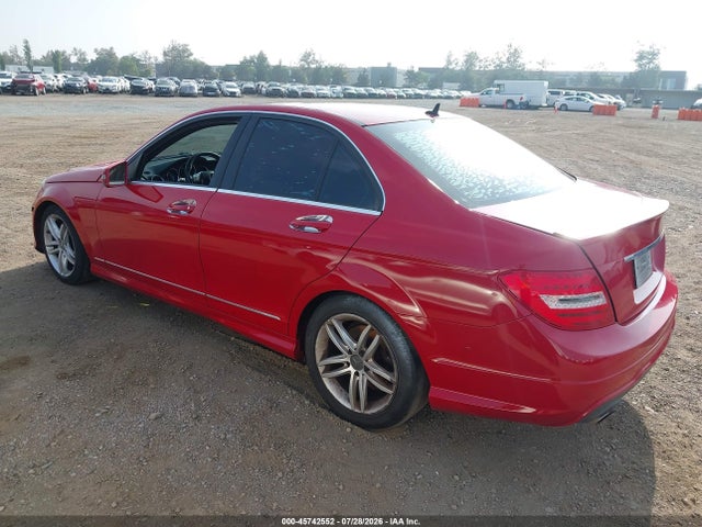 45742552 :رقم المزاد ، WDDGF4HB9DR283726 vin ، 2013 Mercedes-benz C 250 Sport مزاد بيع