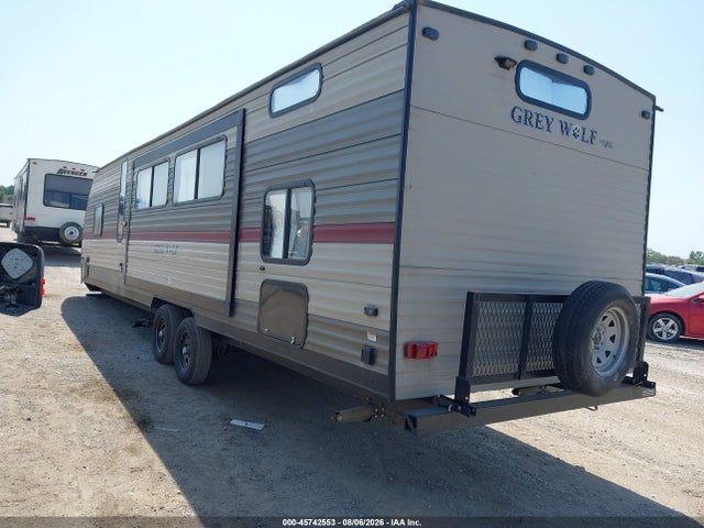 2019 Cherokee Grey Wolf მანქანა იყიდება აუქციონზე, vin: 4X4TCKE20KX137776, აუქციონის ნომერი: 45742553