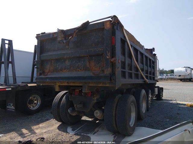 2006 Sterling Truck L 9500 მანქანა იყიდება აუქციონზე, vin: 2FZHAZDEX6AW87773, აუქციონის ნომერი: 45742554