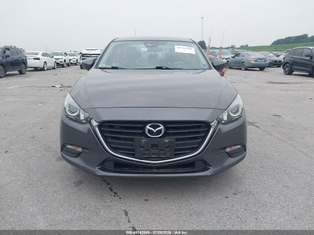 2018 Mazda Mazda3 Touring მანქანა იყიდება აუქციონზე, vin: 3MZBN1V3XJM223175, აუქციონის ნომერი: 45742585
