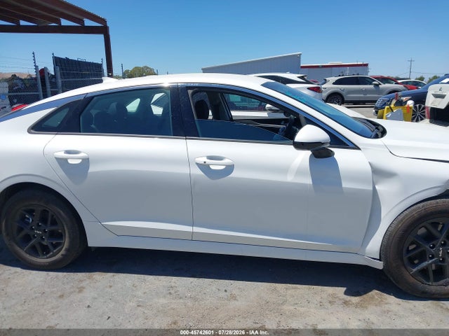 45742601 :رقم المزاد ، KNAG24J74T5454865 vin ، 2026 Kia K5 Lxs Fwd مزاد بيع