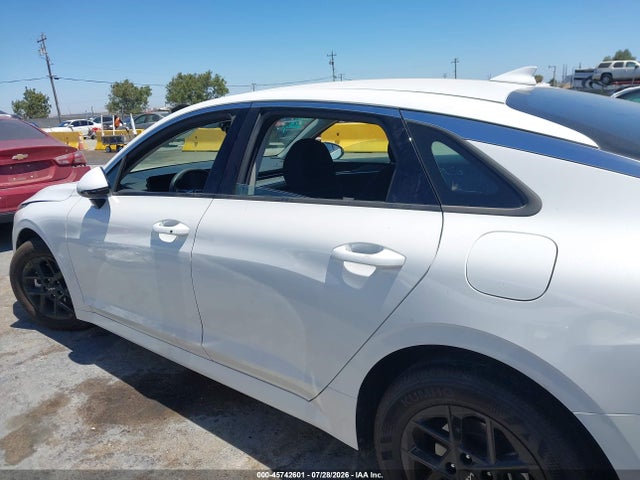 45742601 :رقم المزاد ، KNAG24J74T5454865 vin ، 2026 Kia K5 Lxs Fwd مزاد بيع