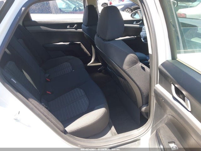 45742601 :رقم المزاد ، KNAG24J74T5454865 vin ، 2026 Kia K5 Lxs Fwd مزاد بيع