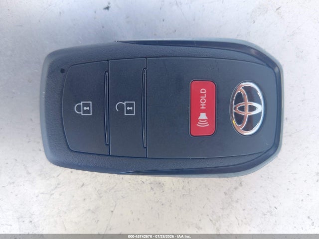 Продажа на аукционе авто 2026 Toyota Rav4 Le, vin: JTM6DRBV8TD326637, номер лота: 45742670