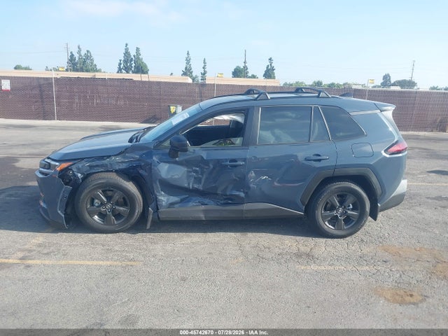 Продажа на аукционе авто 2026 Toyota Rav4 Le, vin: JTM6DRBV8TD326637, номер лота: 45742670