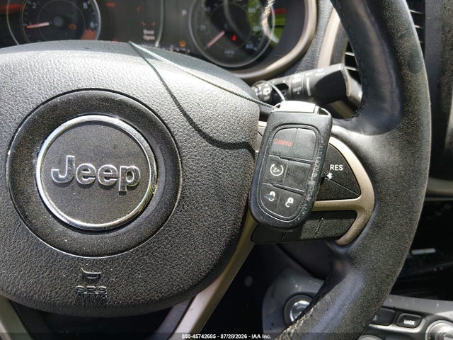 Продажа на аукционе авто 2014 Jeep Cherokee Limited, vin: 1C4PJLDB1EW238355, номер лота: 45742685