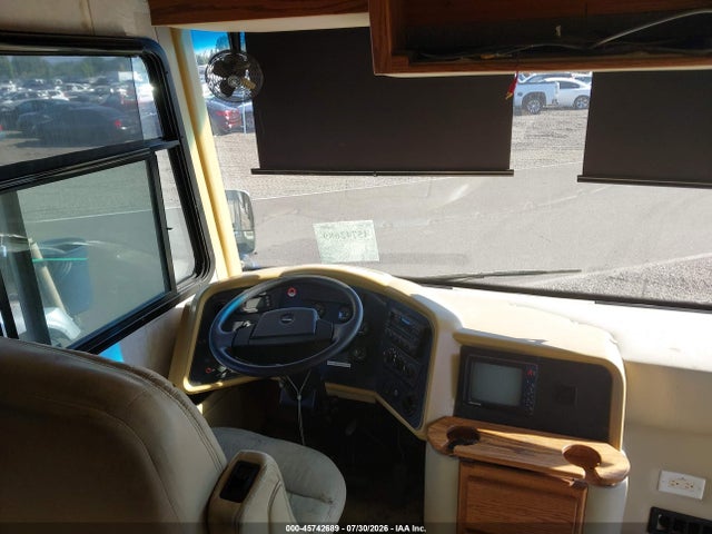 Продаж на аукціоні авто 2005 Freightliner Chassis X Line Motor Home, vin: 4UZAAHDCX5CU22203, номер лоту: 45742689
