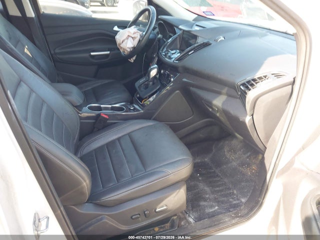Продажа на аукционе авто 2016 Ford Escape Titanium, vin: 1FMCU0J98GUB06967, номер лота: 45742701
