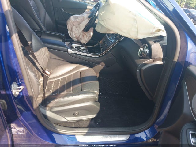 WDC0G4KB8JV051567 Mercedes-Benz Glc 300 4matic