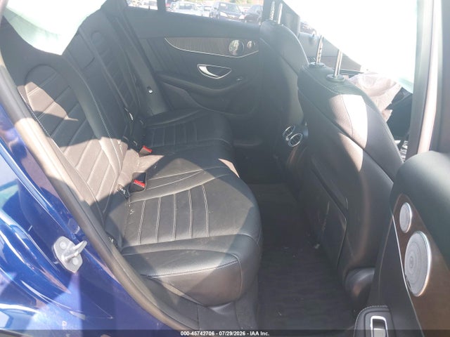 WDC0G4KB8JV051567 Mercedes-Benz Glc 300 4matic