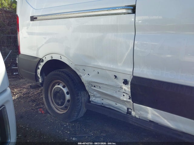 45742733 :رقم المزاد ، 1FTYE1Y83RKB88535 vin ، 2024 Ford Transit-150 مزاد بيع