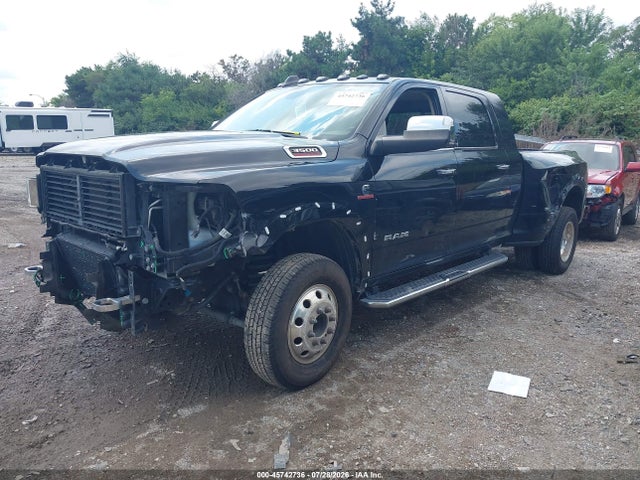 45742736 :رقم المزاد ، 3C63RRML5NG265390 vin ، 2022 Ram 3500 Laramie  4x4 6'4 Box مزاد بيع