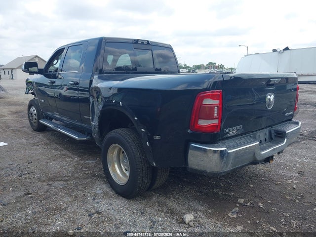 45742736 :رقم المزاد ، 3C63RRML5NG265390 vin ، 2022 Ram 3500 Laramie  4x4 6'4 Box مزاد بيع