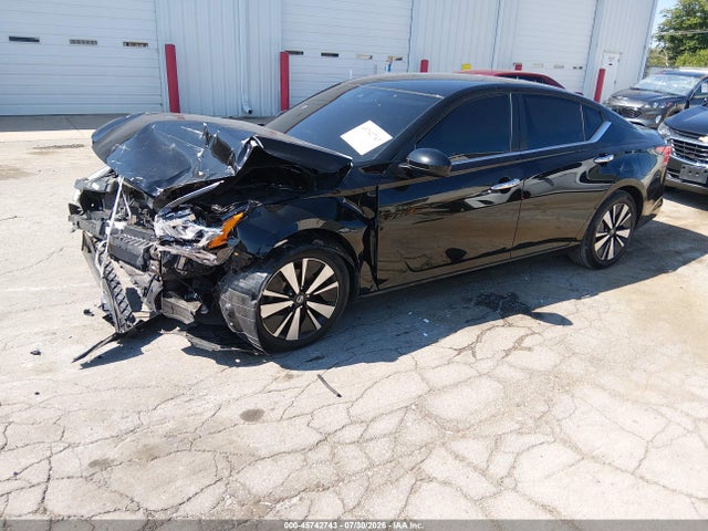 45742743 :رقم المزاد ، 1N4BL4DV5NN382040 vin ، 2022 Nissan Altima Sv Fwd مزاد بيع