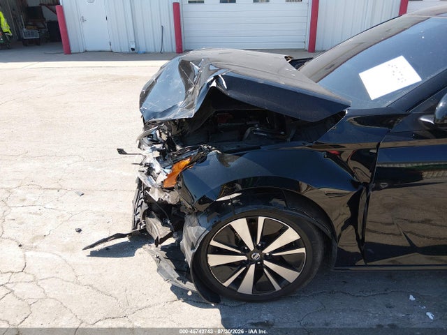 45742743 :رقم المزاد ، 1N4BL4DV5NN382040 vin ، 2022 Nissan Altima Sv Fwd مزاد بيع