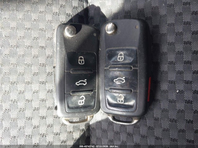 45742742 :رقم المزاد ، 3VW1K7AJ9DM257107 vin ، 2013 Volkswagen Jetta 2.0l S مزاد بيع