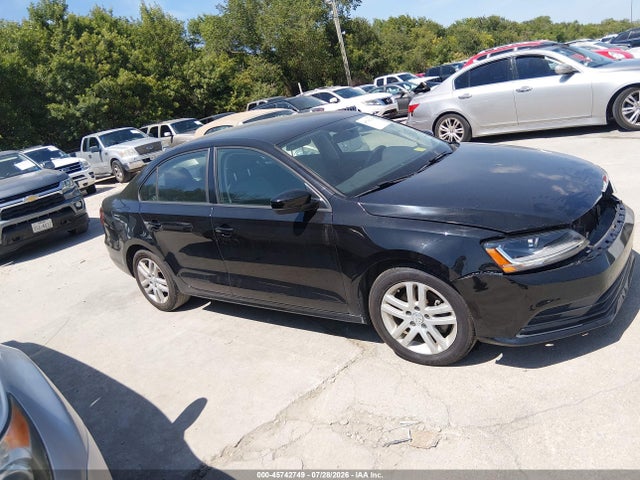 45742749 :رقم المزاد ، 3VW2B7AJ4JM234639 vin ، 2018 Volkswagen Jetta 1.4t S مزاد بيع