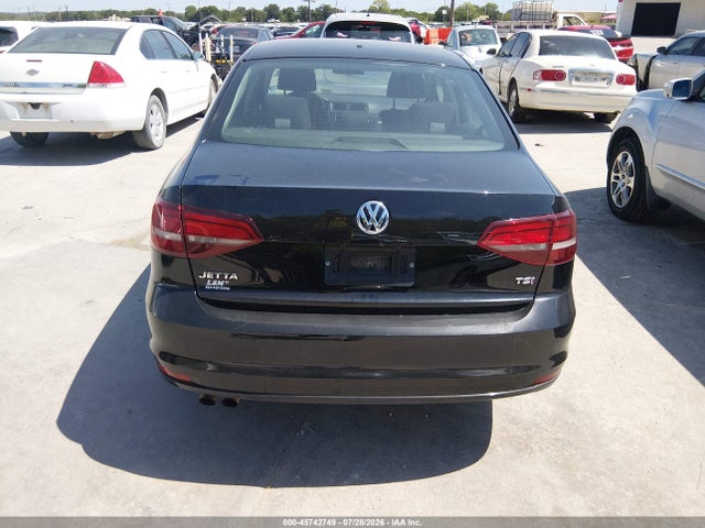 45742749 :رقم المزاد ، 3VW2B7AJ4JM234639 vin ، 2018 Volkswagen Jetta 1.4t S مزاد بيع