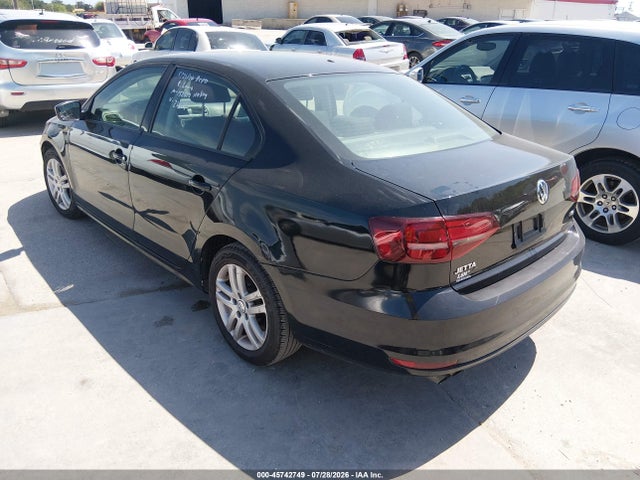 45742749 :رقم المزاد ، 3VW2B7AJ4JM234639 vin ، 2018 Volkswagen Jetta 1.4t S مزاد بيع