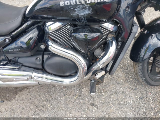 Suzuki VZ1500 2016 JS1VY55A3G2100020 Image 8