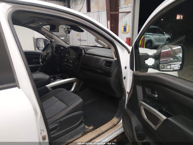 Продаж на аукціоні авто 2022 Nissan Titan Sv 4x4, vin: 1N6AA1ED9NN100852, номер лоту: 45742790