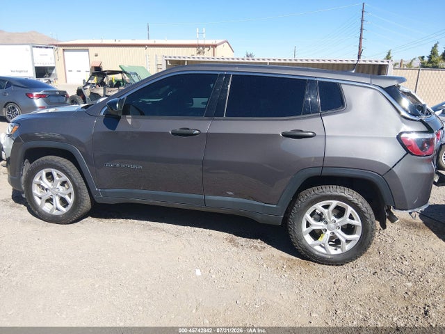 3C4NJDAN9RT146918 Jeep Compass Sport 4x4