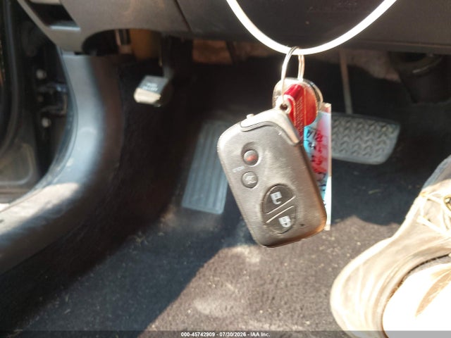 Auction sale of the 2010 Lexus Es 350, vin: JTHBK1EG4A2375649, lot number: 45742909