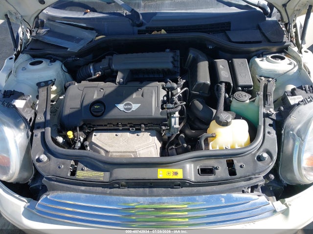 45742934 :رقم المزاد ، WMWZF3C59ET571410 vin ، 2014 Mini Clubman Cooper مزاد بيع