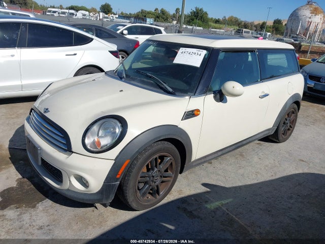 45742934 :رقم المزاد ، WMWZF3C59ET571410 vin ، 2014 Mini Clubman Cooper مزاد بيع